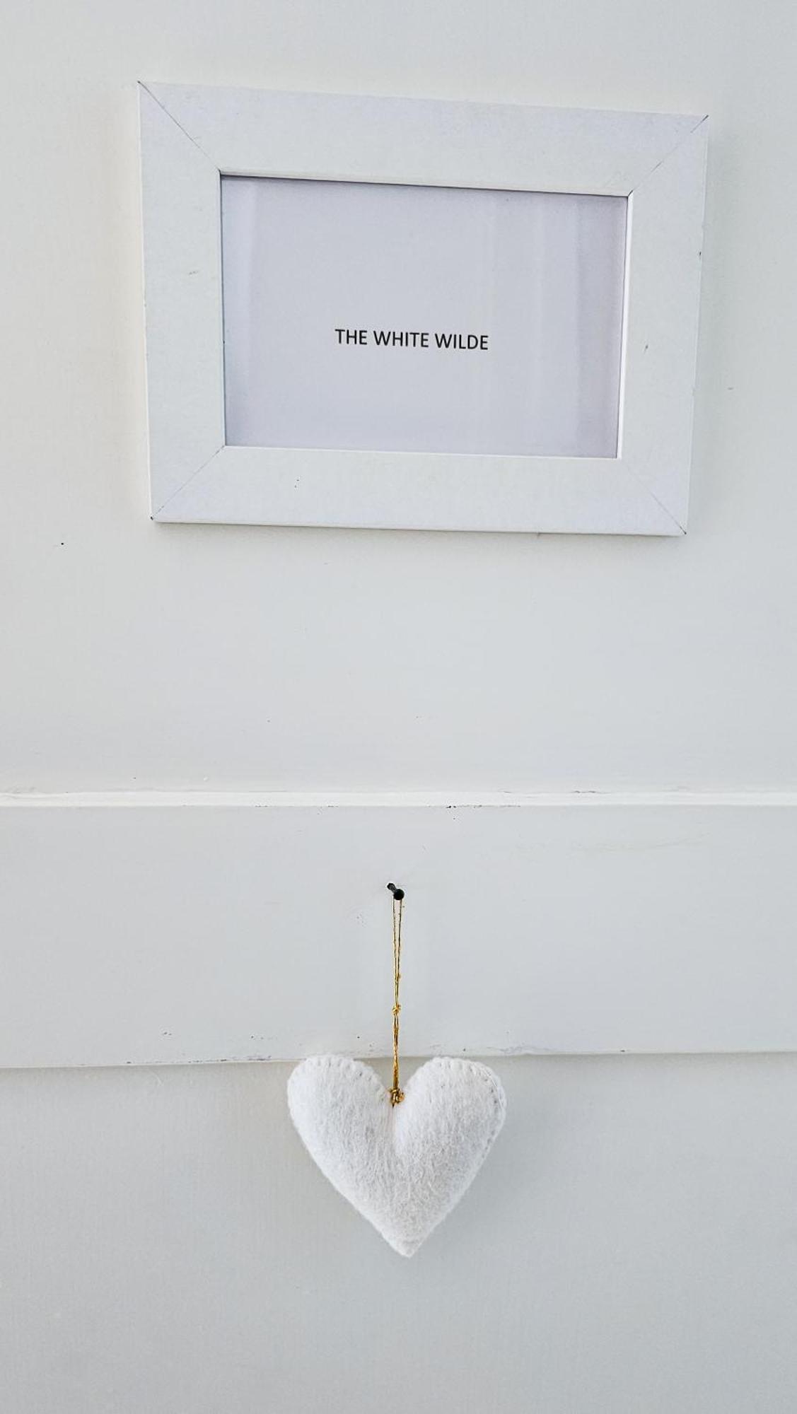 The White Wilde - Studio In A Historic Canalhouse From 1799 Amsterdam Bagian luar foto