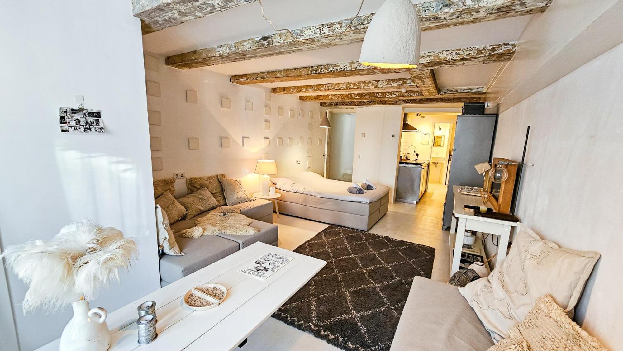 The White Wilde - Studio In A Historic Canalhouse From 1799 Amsterdam Bagian luar foto