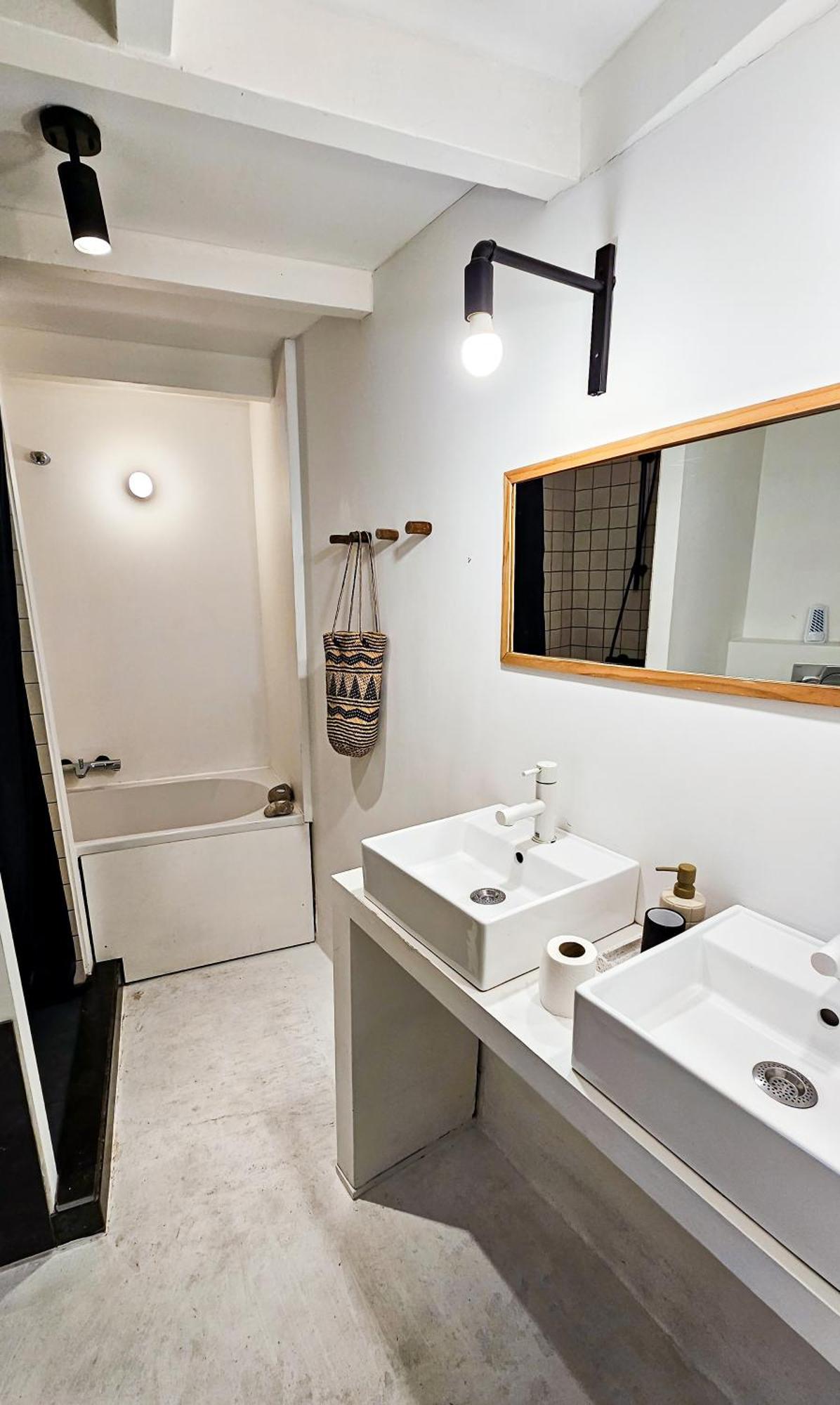 The White Wilde - Studio In A Historic Canalhouse From 1799 Amsterdam Bagian luar foto